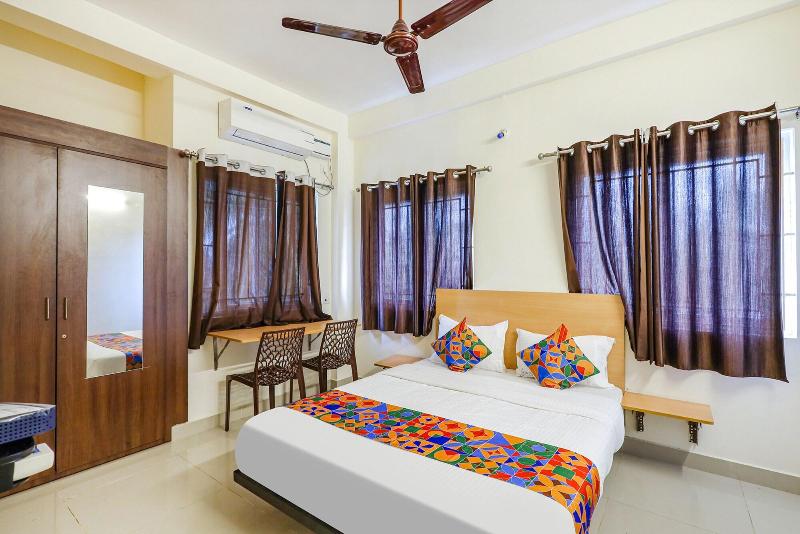 Fabhotel Tristar Residency image