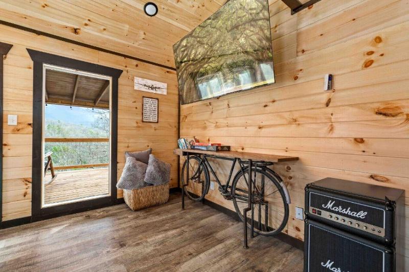 Sweet Escape By Ghosal Luxury Lodging