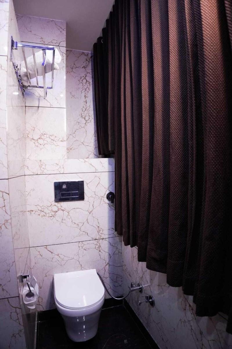 Hotel Amazing House image