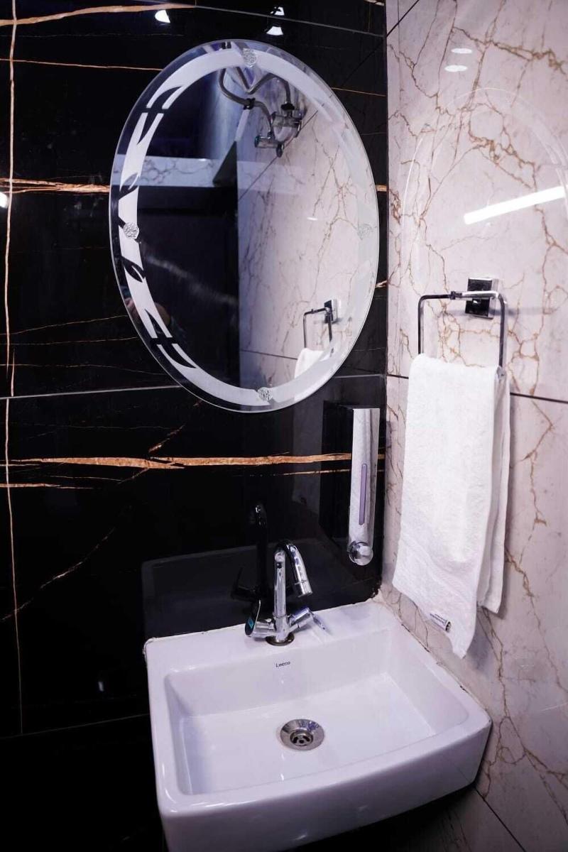 Hotel Amazing House image
