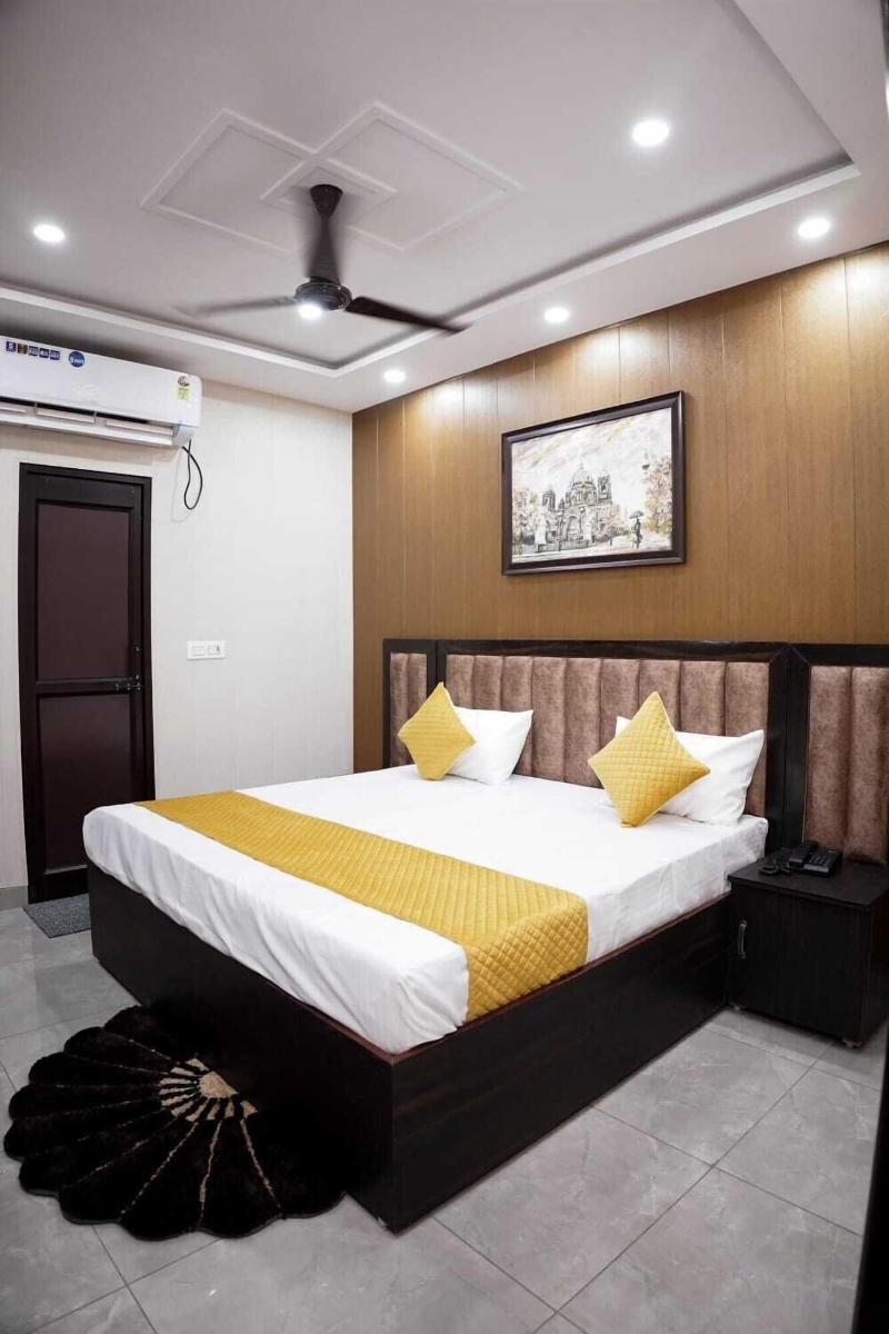 Hotel Amazing House image