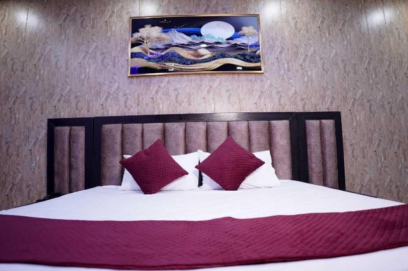 Hotel Amazing House image