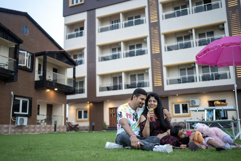 Jharna Resort