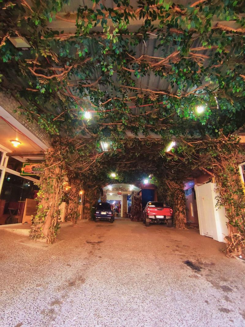 Jewel Igorot Building image