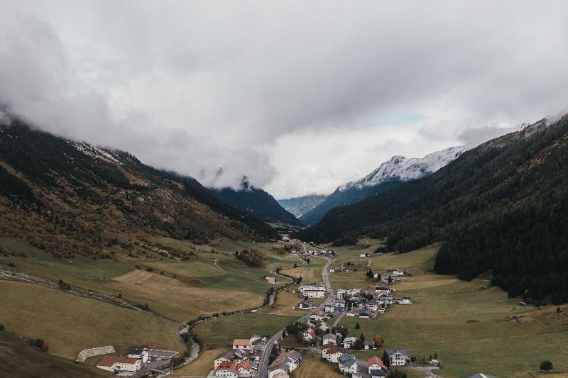Vaya Galta R Paznaun image