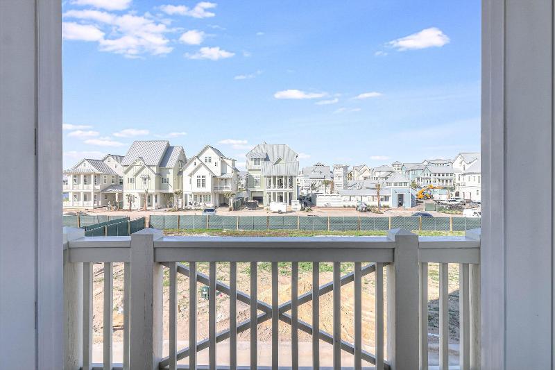 Boardwalk Breeze 109 Sou