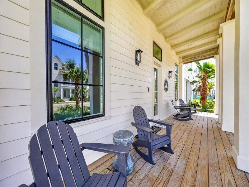 Boardwalk Breeze 109 Sou — photo 91