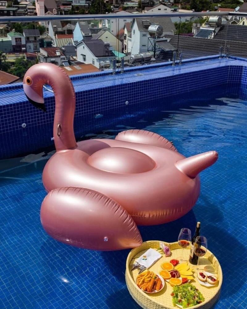 Ttr Skypool View Hotel