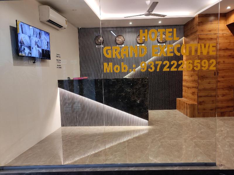 Hotel Grand Executive image