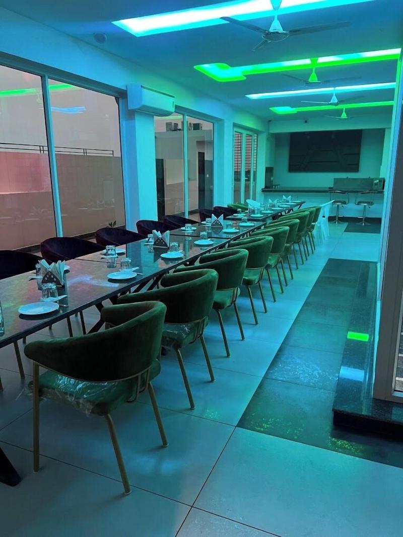 Hotel Arab Inn image