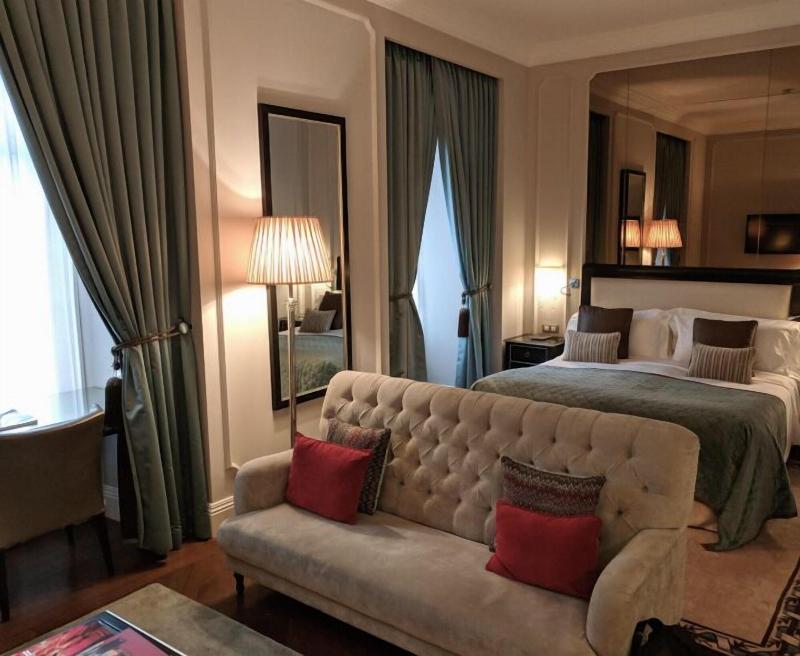 Hotel Arab Inn image
