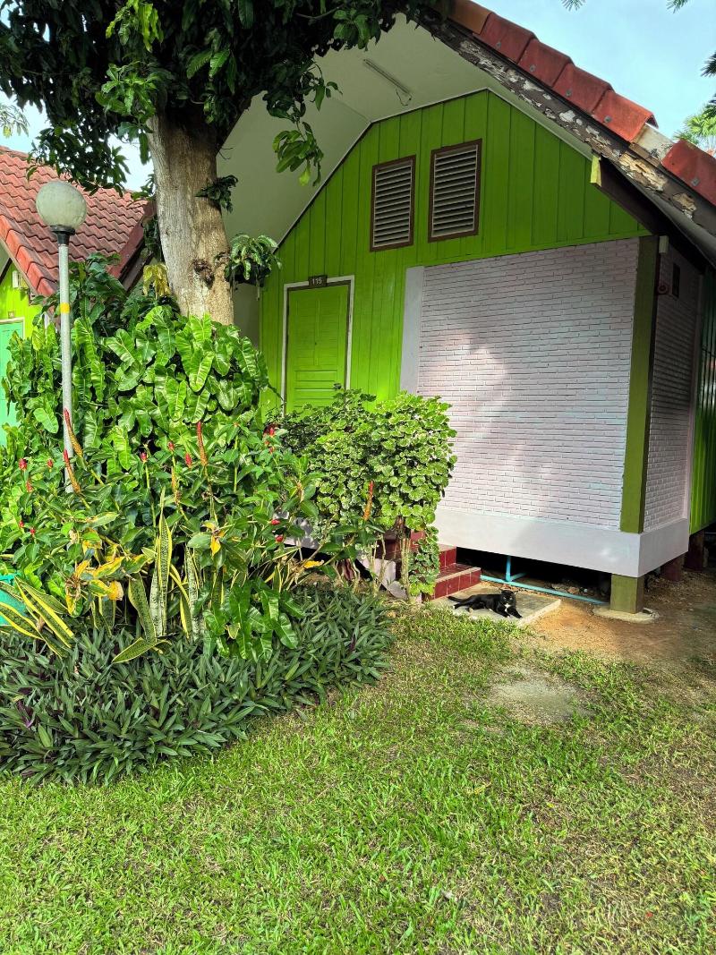 Haad Somboon House image