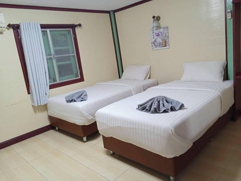 Haad Somboon House image