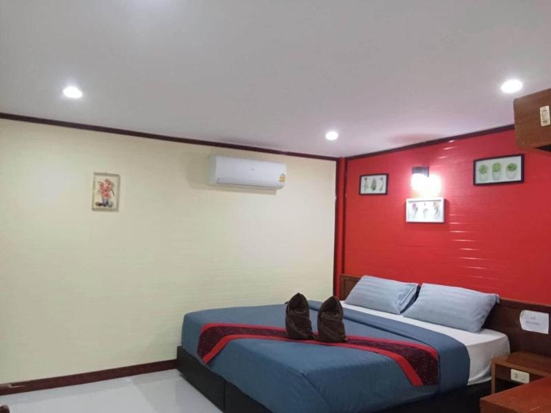 Haad Somboon House image