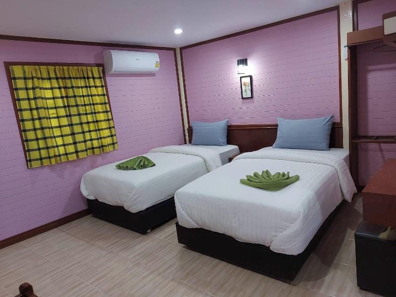Haad Somboon House image