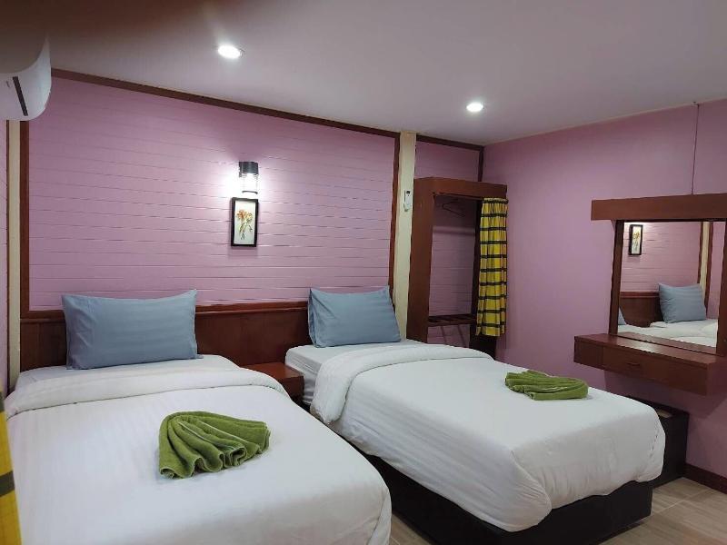 Haad Somboon House image