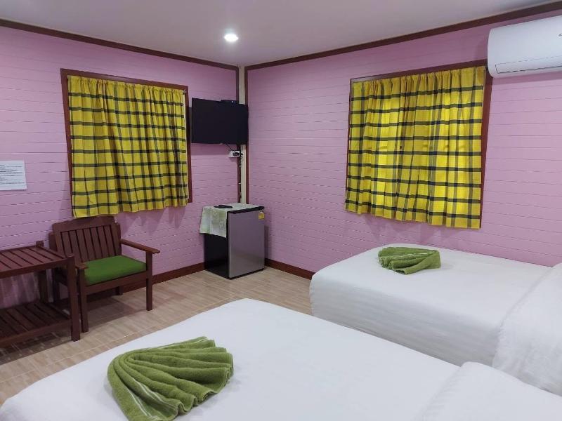 Haad Somboon House image