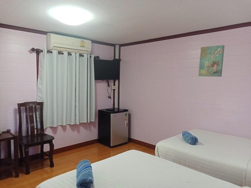 Haad Somboon House image