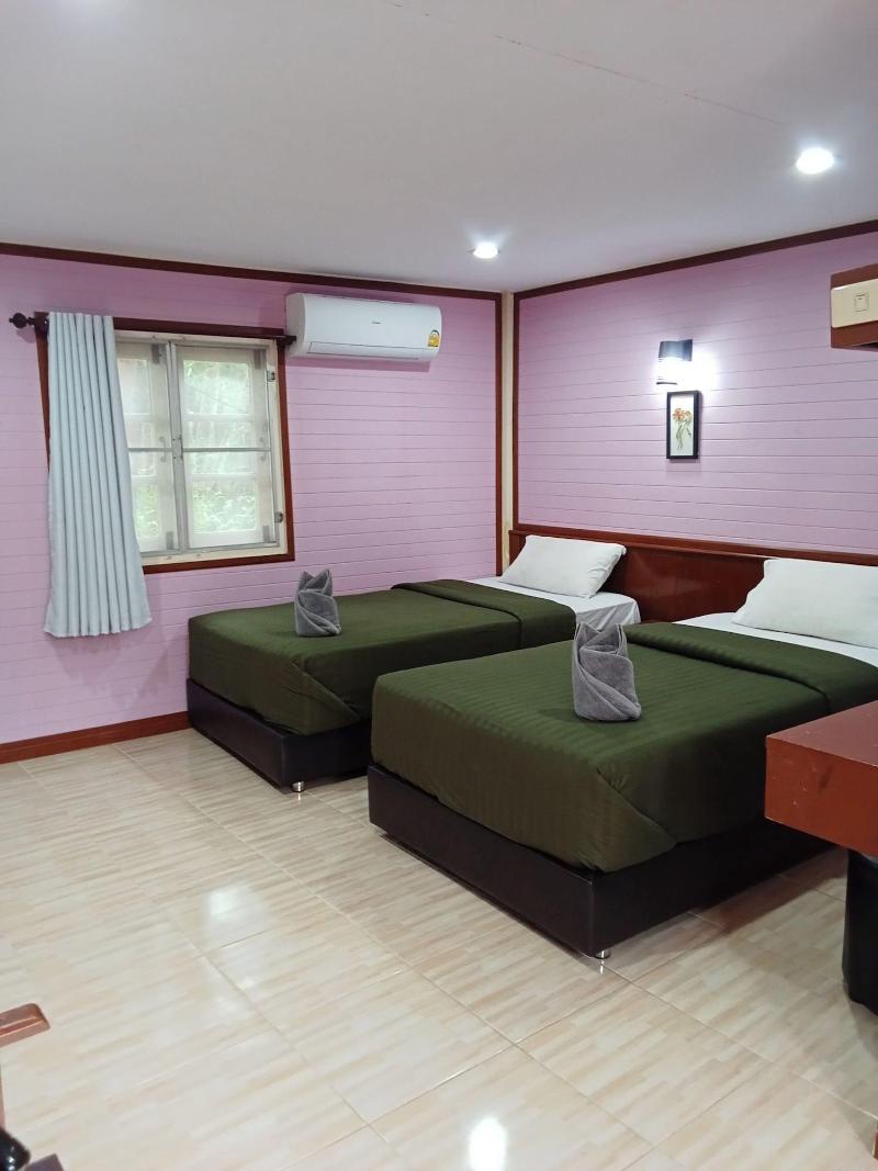Haad Somboon House image
