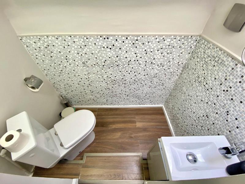 Moise House Kosher Aparthotel image