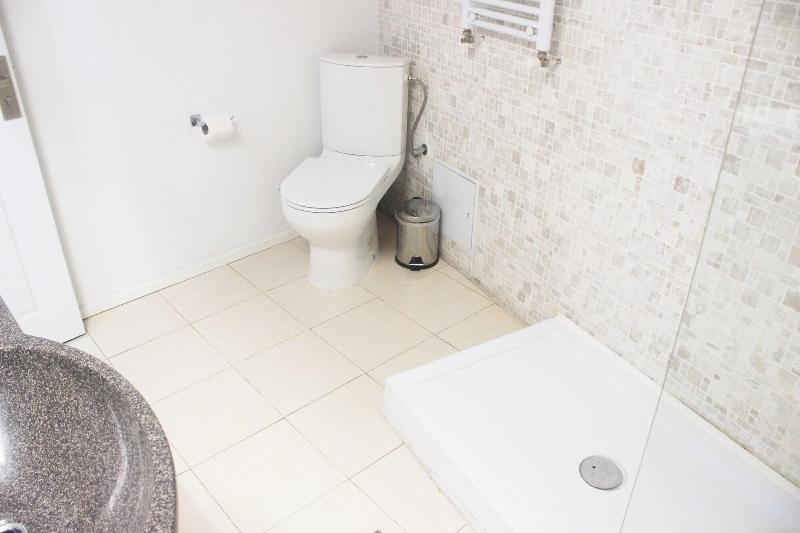 Moise House Kosher Aparthotel image