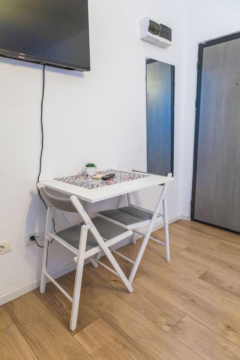 Moise House Kosher Aparthotel image