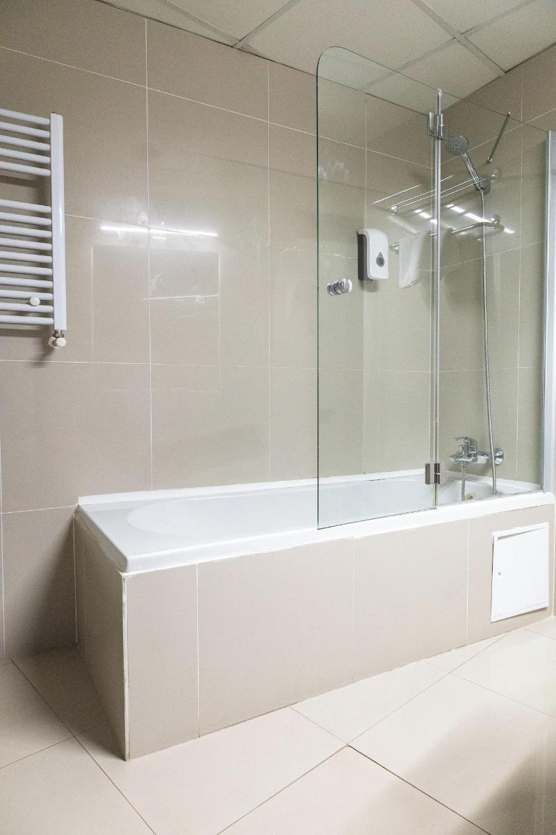 Moise House Kosher Aparthotel image