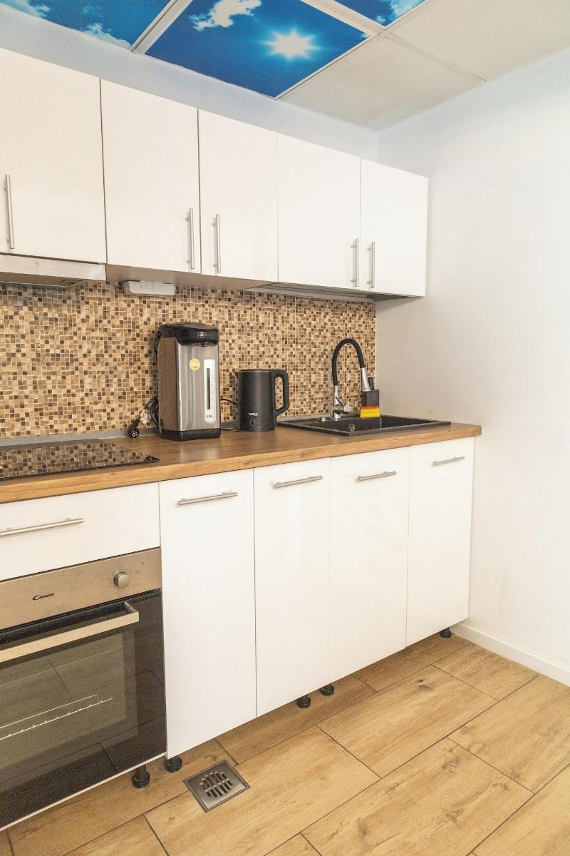 Moise House Kosher Aparthotel image