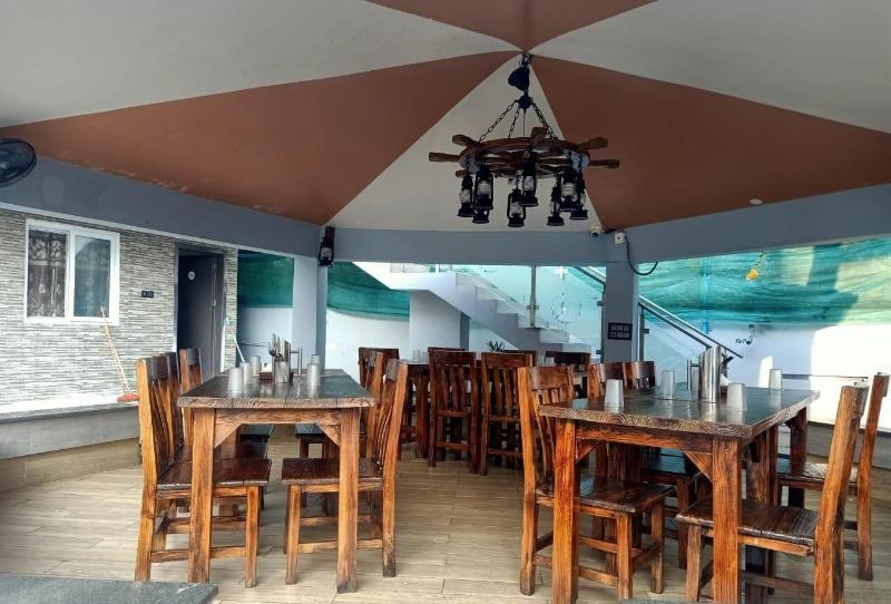 Coastal Grand La Flora Beach Resort image