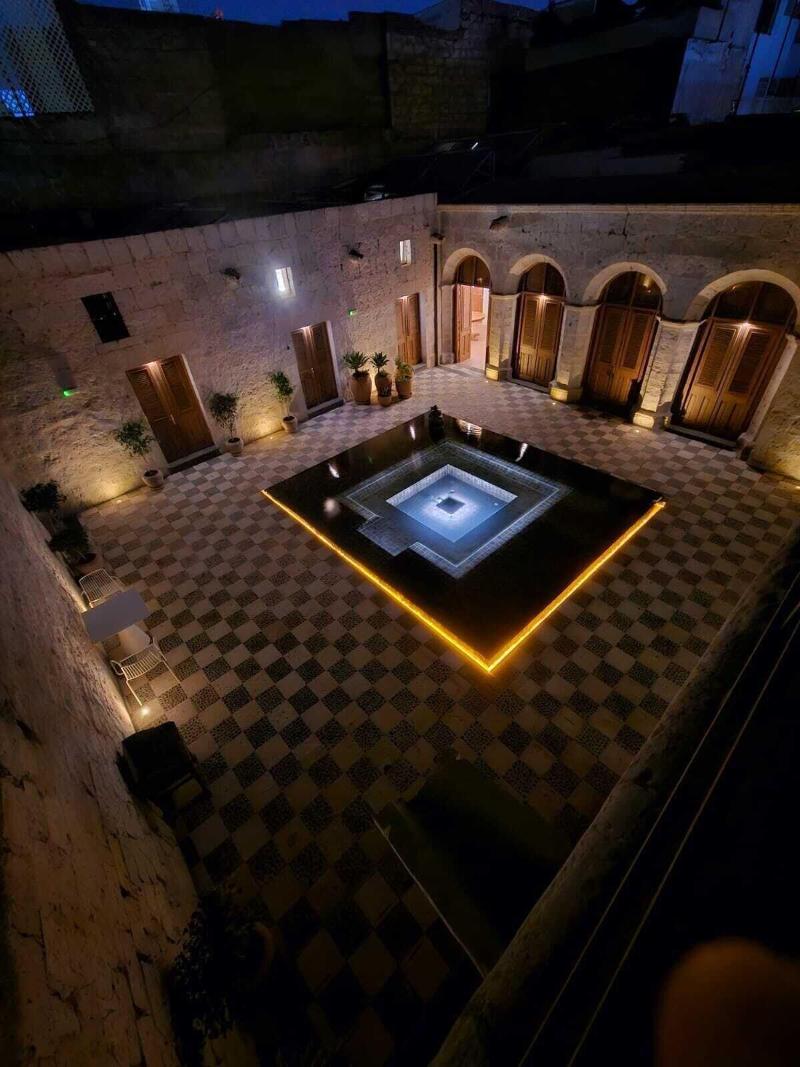 Palacio Guaqui image