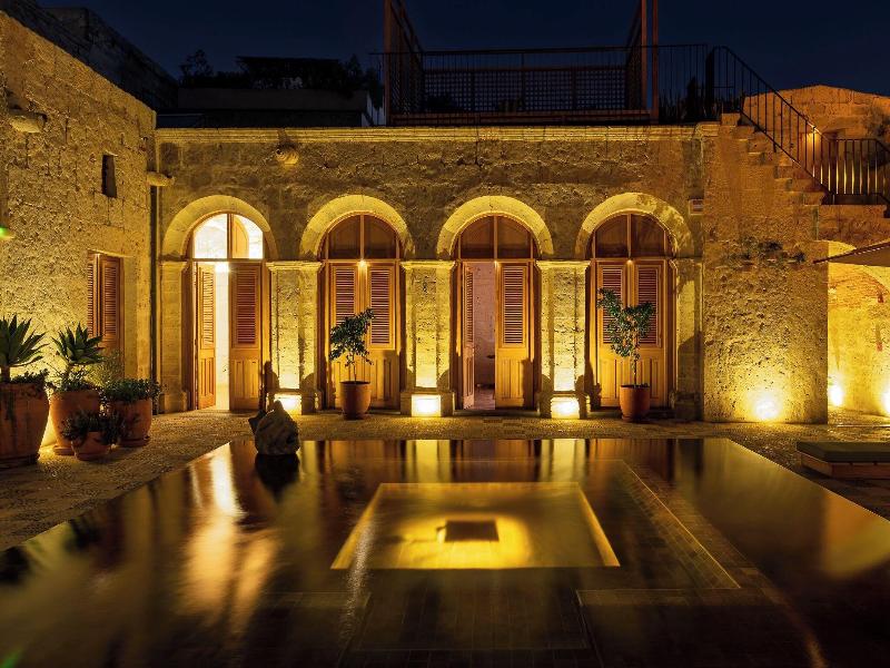 Palacio Guaqui image