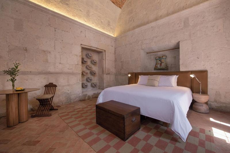 Palacio Guaqui image