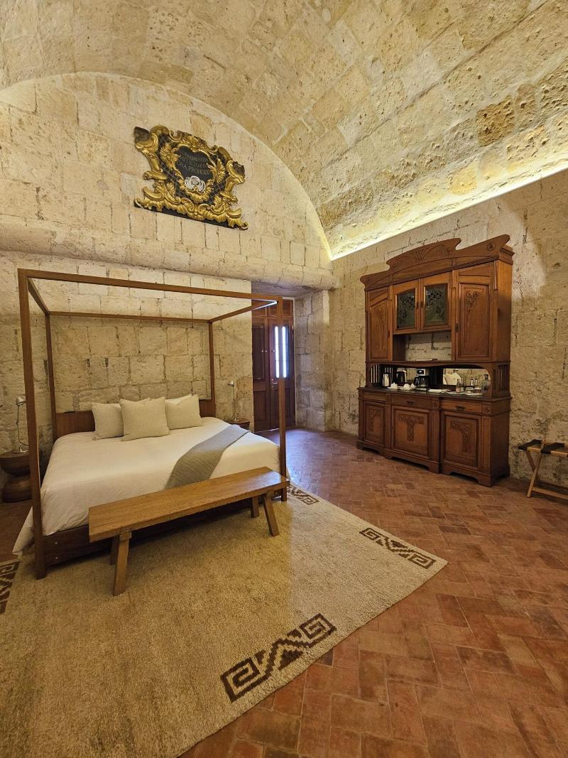 Palacio Guaqui image