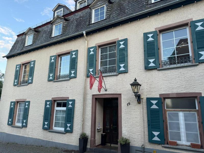 Schloss Hotel Kastellaun image