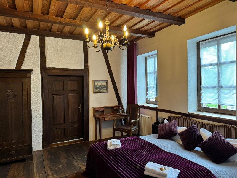 Schloss Hotel Kastellaun image