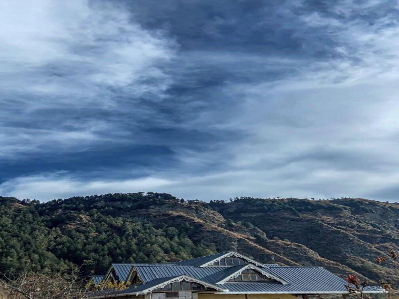 Alpine Crest Homestay image