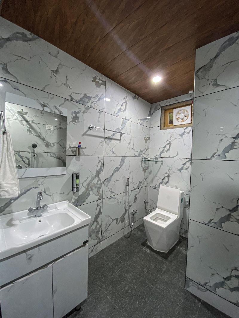 Alpine Crest Homestay image