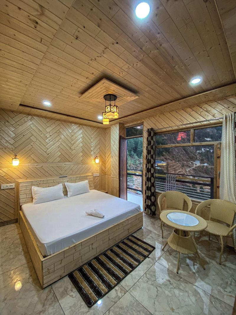 Alpine Crest Homestay image