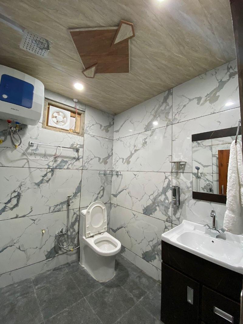 Alpine Crest Homestay image