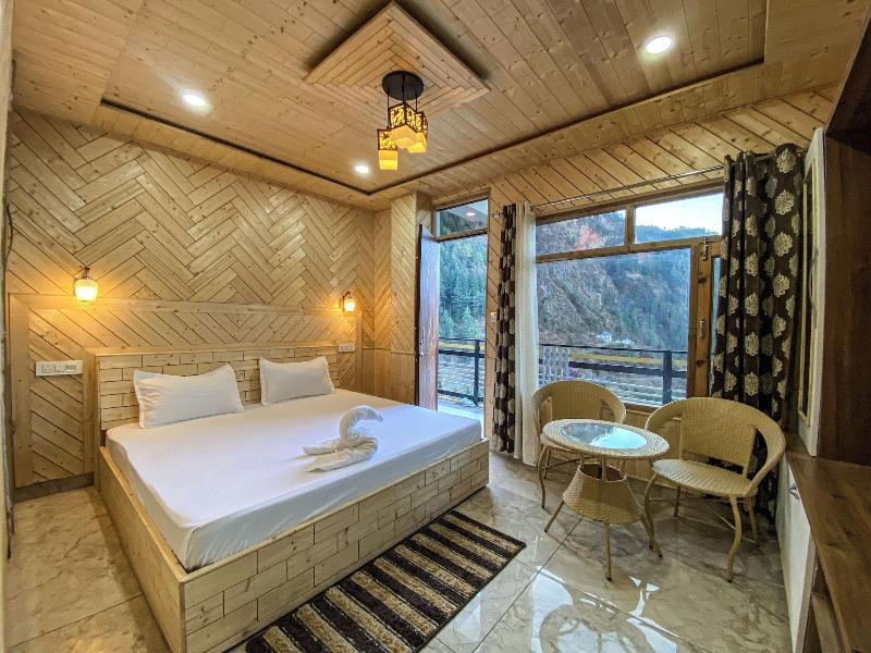 Alpine Crest Homestay image