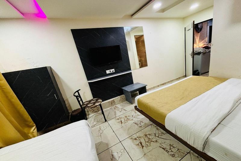Hotel Heritage Gurukul image