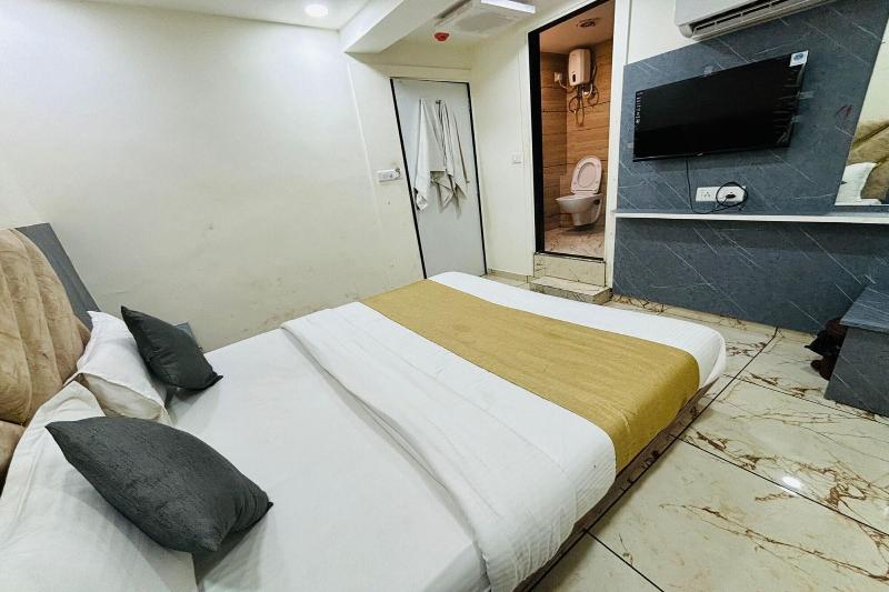 Hotel Heritage Gurukul image