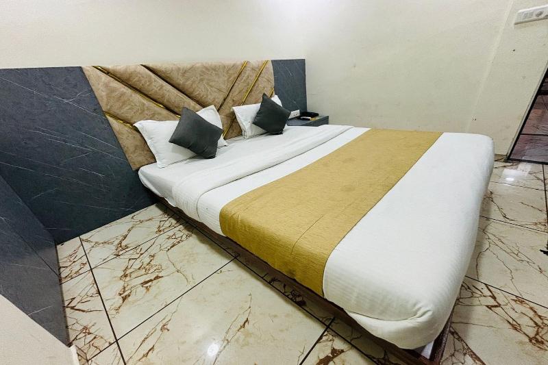 Hotel Heritage Gurukul image
