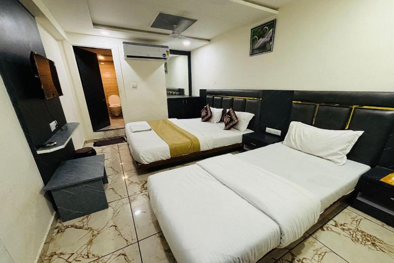 Hotel Heritage Gurukul image