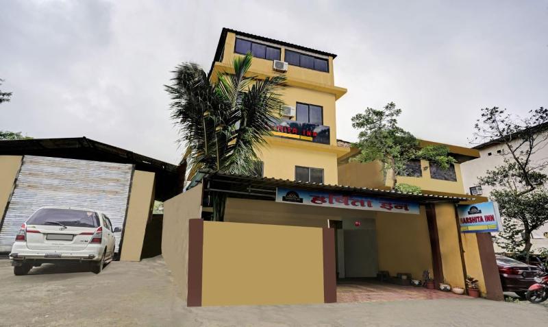 New Harshita Inn By Glitz Hotel image