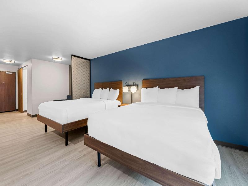 Everhome Suites Fayetteville near Fort Bragg image