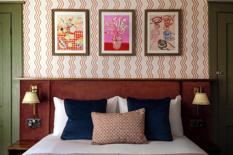 Round House Apartments