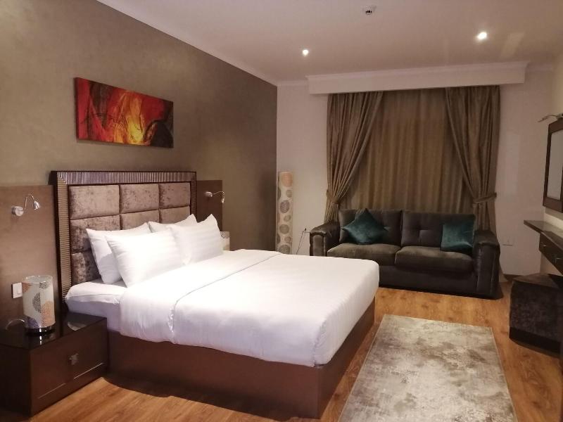 Cairo Taj Dokki Hotels Suites image