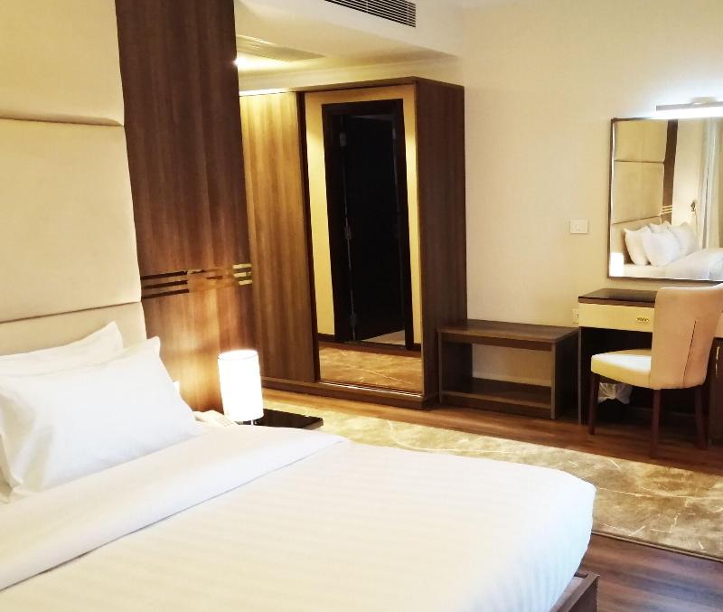 Cairo Taj Dokki Hotels Suites image