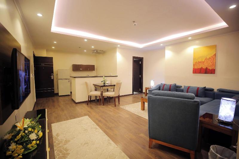 Cairo Taj Dokki Hotels Suites image
